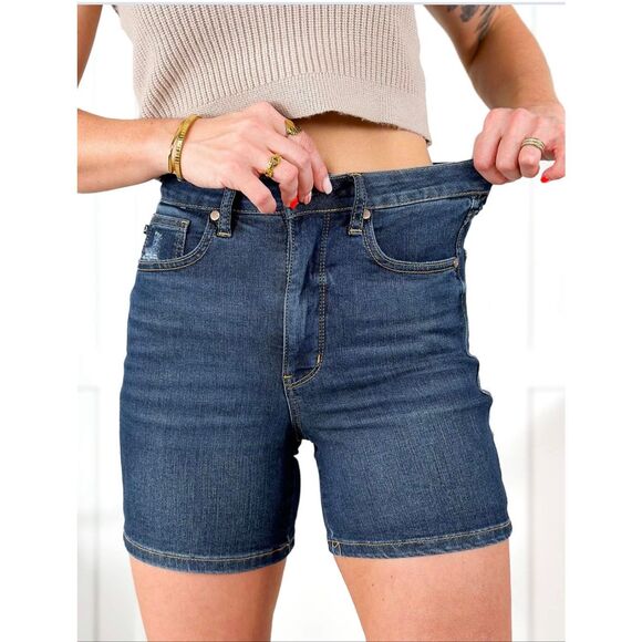 Judy Blue Tummy Control Cooling Shorts Size Large - Picture 1 of 6